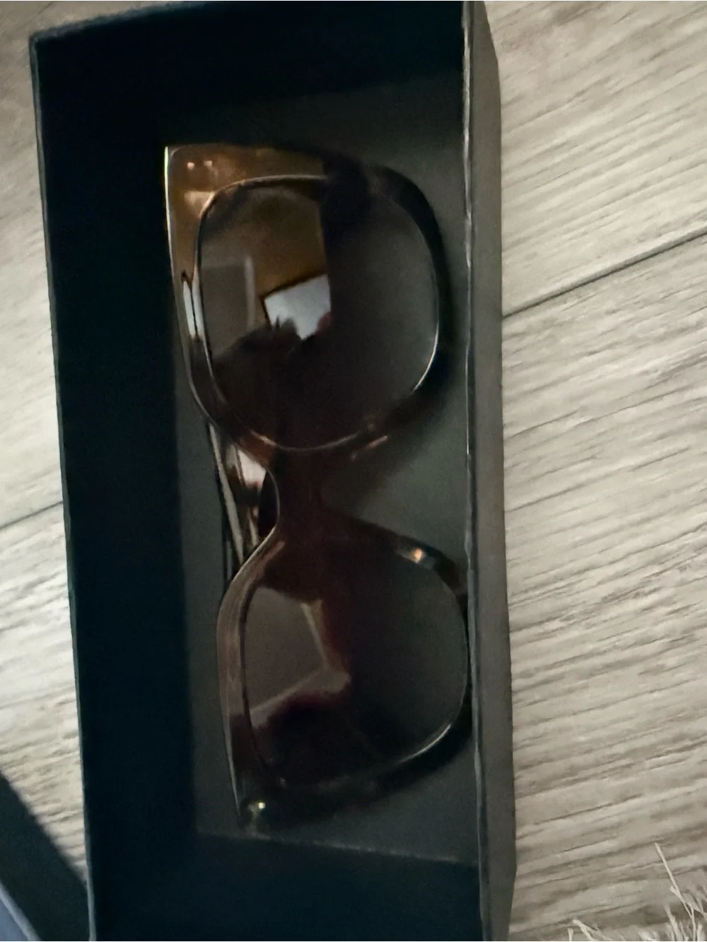 Women’s Oversized Tortoiseshell Sunglasses - Brown
